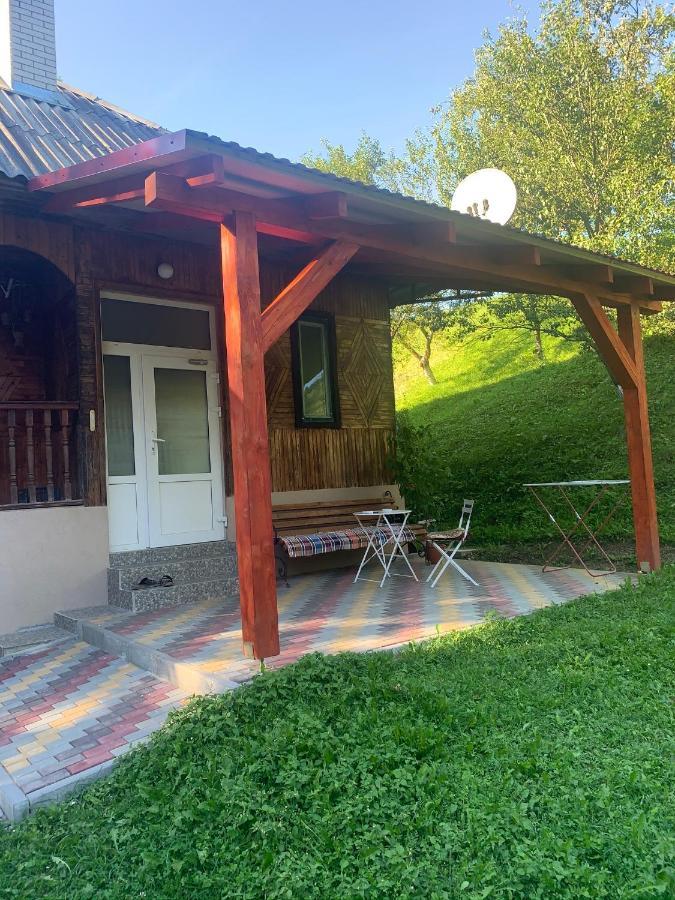 Cottage house Podobovets Exterior photo